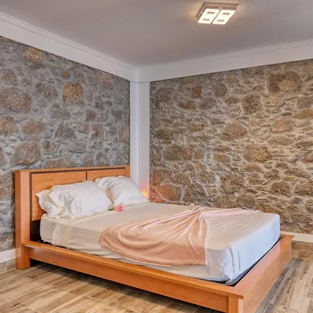Casa Sienna, A In Madeira * Calheta (Madeira)